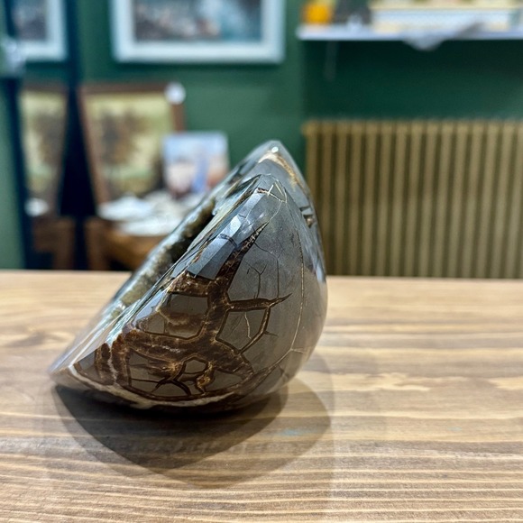 Utah Septarian Heart Shape Crystal Geode Stone‎ Display Decor 1.11lbs - Picture 6 of 16